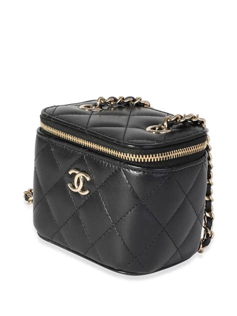 chanel mini diamond-quilted vanity bag|mini micro 31 bag chanel.